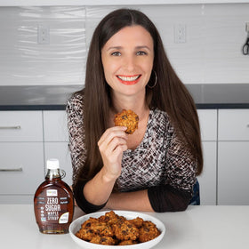 Wholesome Yum Zero Sugar Maple Syrup glass bottle on kitchen counter