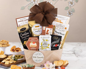 Wine Country Gift Baskets crackers and cheese spread close-up highlights savory pairings for sharing