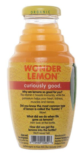 Wonder Lemon glass with ice ready for a cool, thirst-quenching serve.