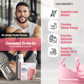 WonderSlim shake glass with strawberry cream demonstrates creamy, satisfying texture.