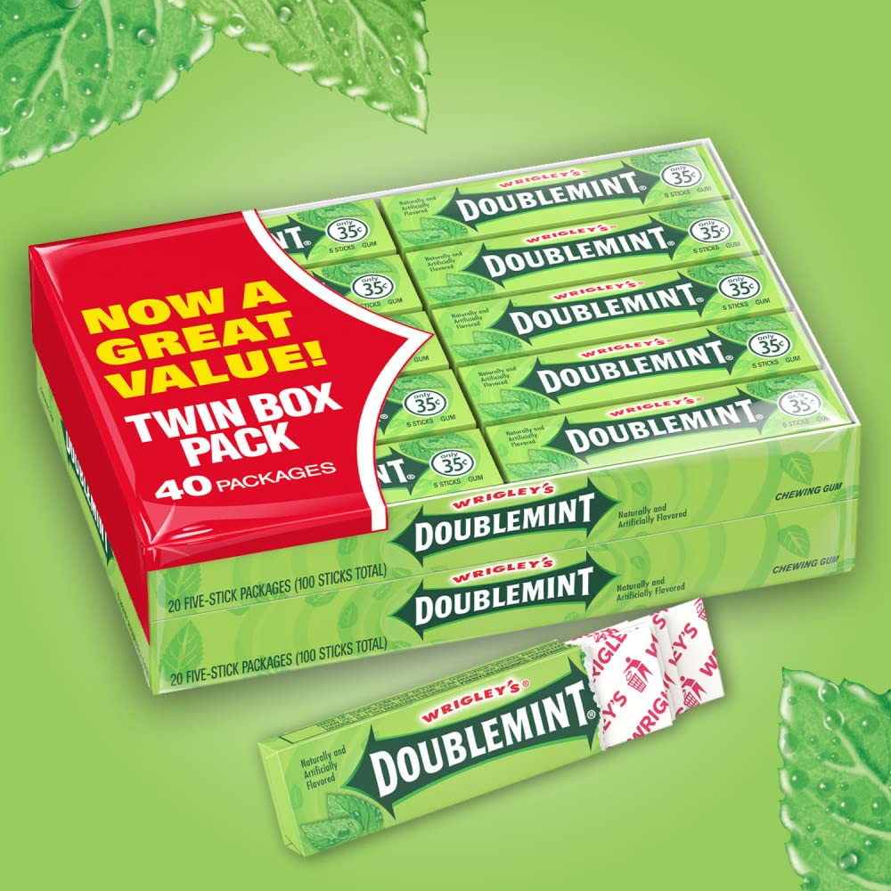 Doublemint 5-stick pack close-up highlighting mint flavor