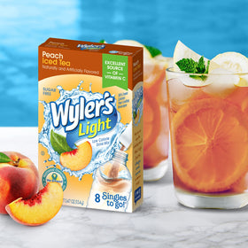 Wyler's Light singles-to-go box with packets for easy travel hydration.