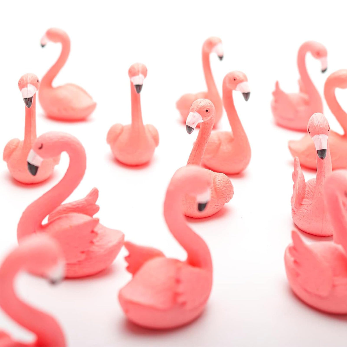 X Hot Popcorn flamingo cupcake topper for festive desserts and party treats