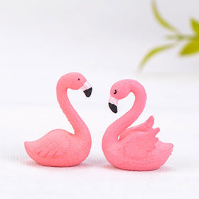 X Hot Popcorn mini flamingo figurine suitable for indoor displays and cute table decor