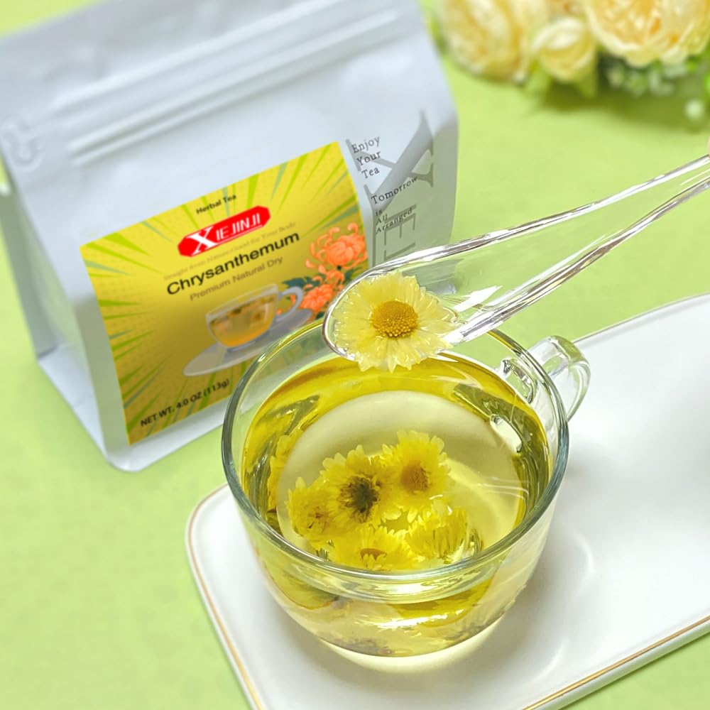 XIEJINJI Chrysanthemum Tea steeping in hot water reveals gentle honey-like sweetness.