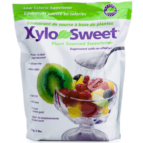 Xlear XyloSweet granules in a bag, ideal sugar substitution for everyday recipes.