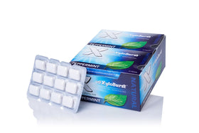 Xyloburst peppermint gum blister pack for on-the-go freshness.