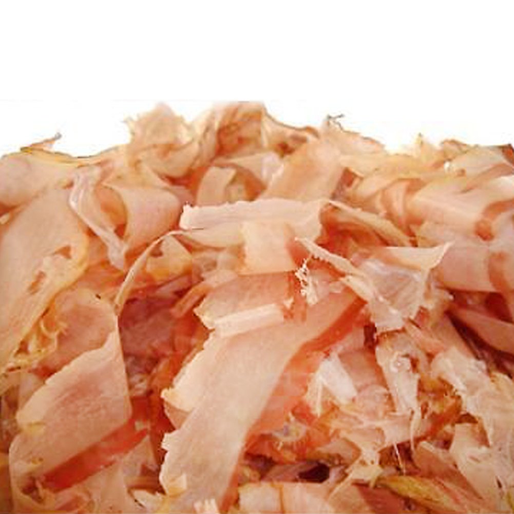 Yamahide Hanakatsuo bonito flakes close-up for authentic dashi stock.