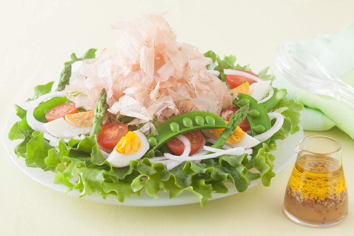 Yamaki Hana-Katsuo flakes brighten ramen with bold, clean umami.