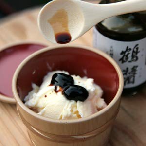 Vanilla ice cream with a hint of Yamaroku Tsuru Bishio