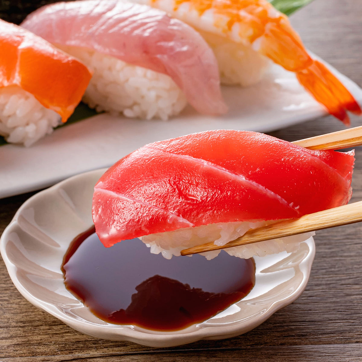 YAMASAN KYOTO UJI soy sauce pour captured, highlighting smooth pour and full-bodied flavor.