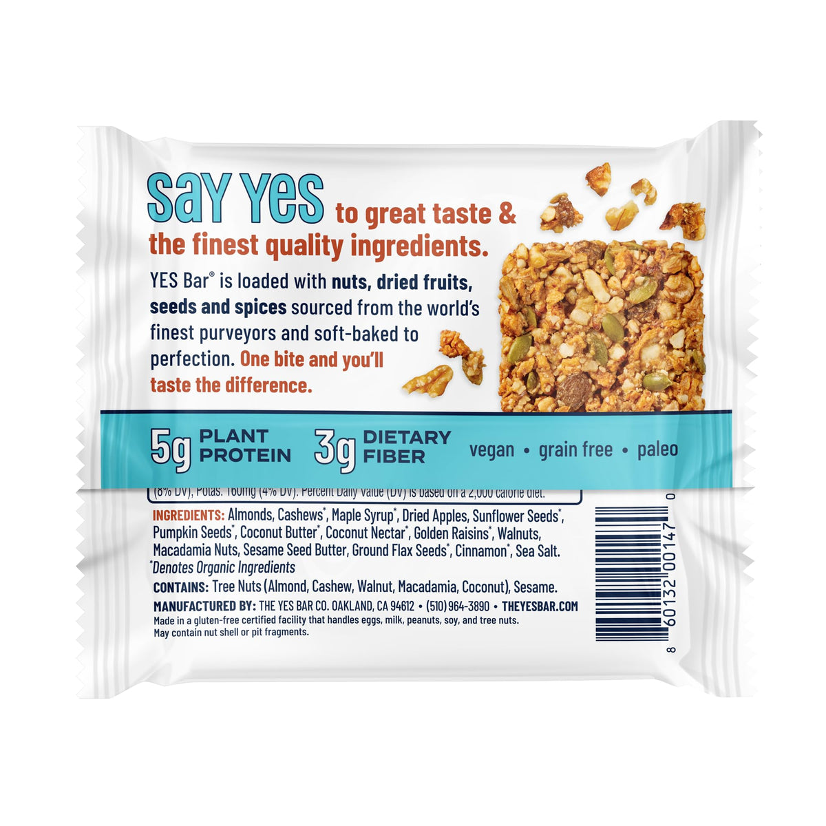The YES Bar Apple Cinnamon close-up emphasizes a tender bite and smooth texture.