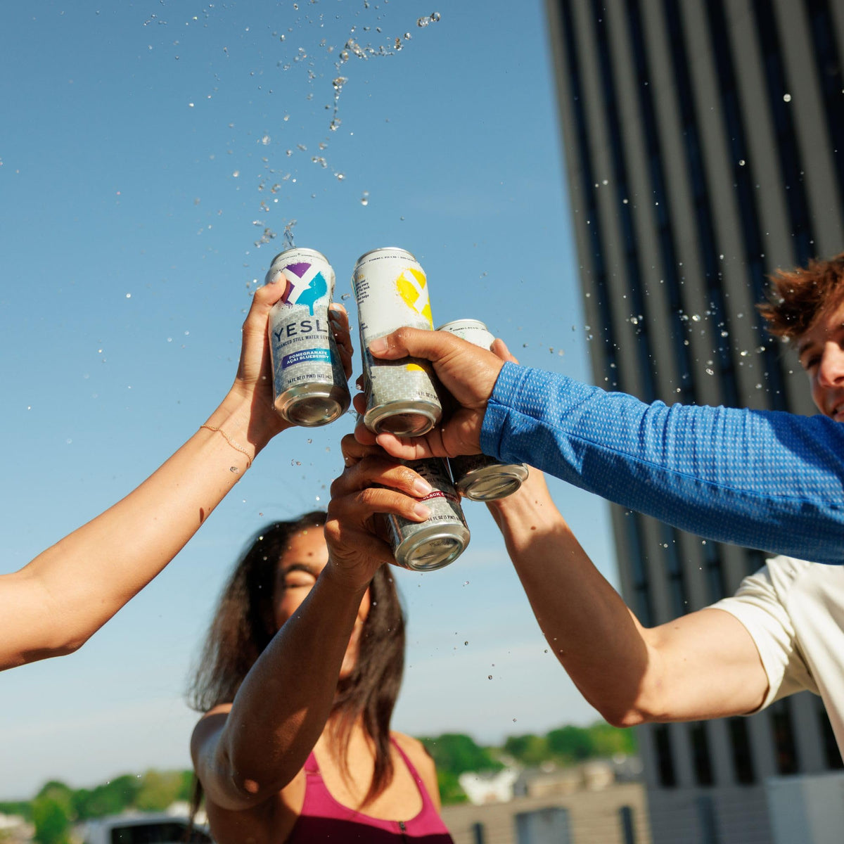 Yesly recyclable can symbol signals eco-friendly packaging