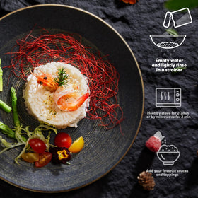 YUHO Konjac noodles in a stir-fry bowl demonstrating sauce absorption