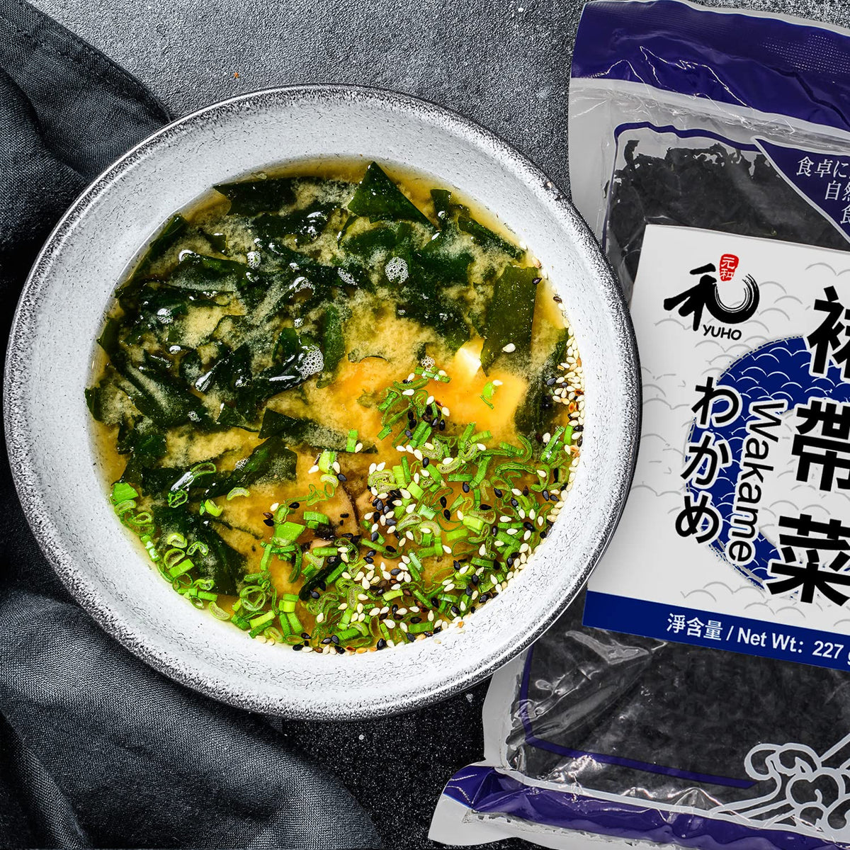 YUHO Wakame enhances sushi rolls with subtle sea notes.