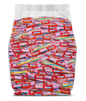 Yummy Chew Twizzlers Pull n Peel strawberry cream pack shot, ideal for Easter baskets.