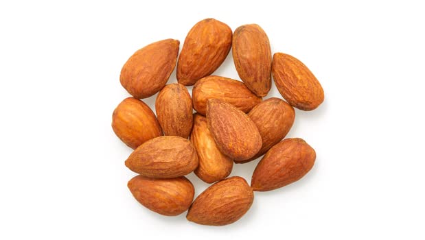 Yupik almonds – crunchy snack perfect for on-the-go energy.