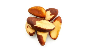 Yupik Brazil nuts raw closeup – nutty aroma and golden skins.