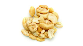 Coarsely diced cashew pieces from Yupik add crunchy texture to snacks.