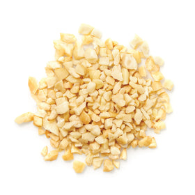 Yupik chopped cashews ideal for baking recipes and toppings