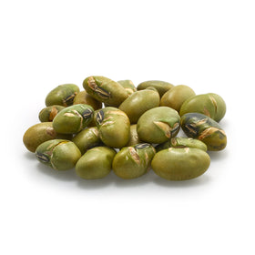 Yupik edamame close-up highlights crunchy, lightly roasted texture