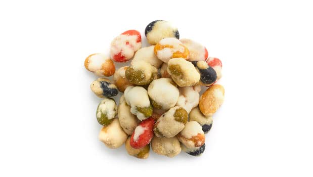 Yupik Mix Wasabi Beans on a salad, adding heat and crunch to meals.