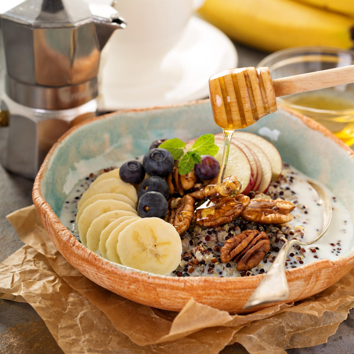 Yupik Organic Crispy Quinoa ingredients, a versatile base for crunchy recipes.
