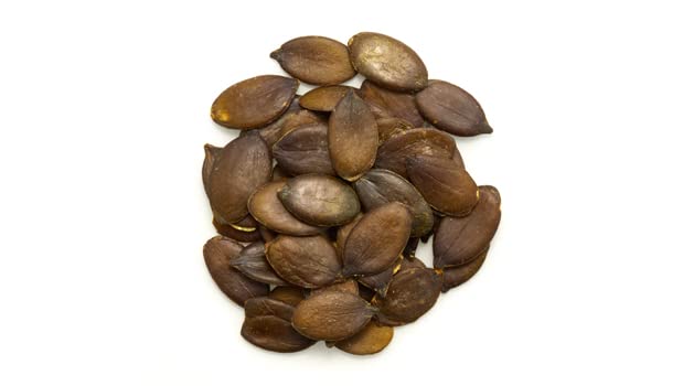 Yupik organic European pumpkin seeds close-up showing dark, rich texture.