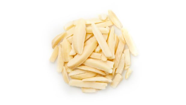 Yupik almonds as fiber- and protein-rich ingredients for meals.