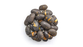 Yupik unsalted roasted soy beans crunch, ideal as a salad topping for added fiber