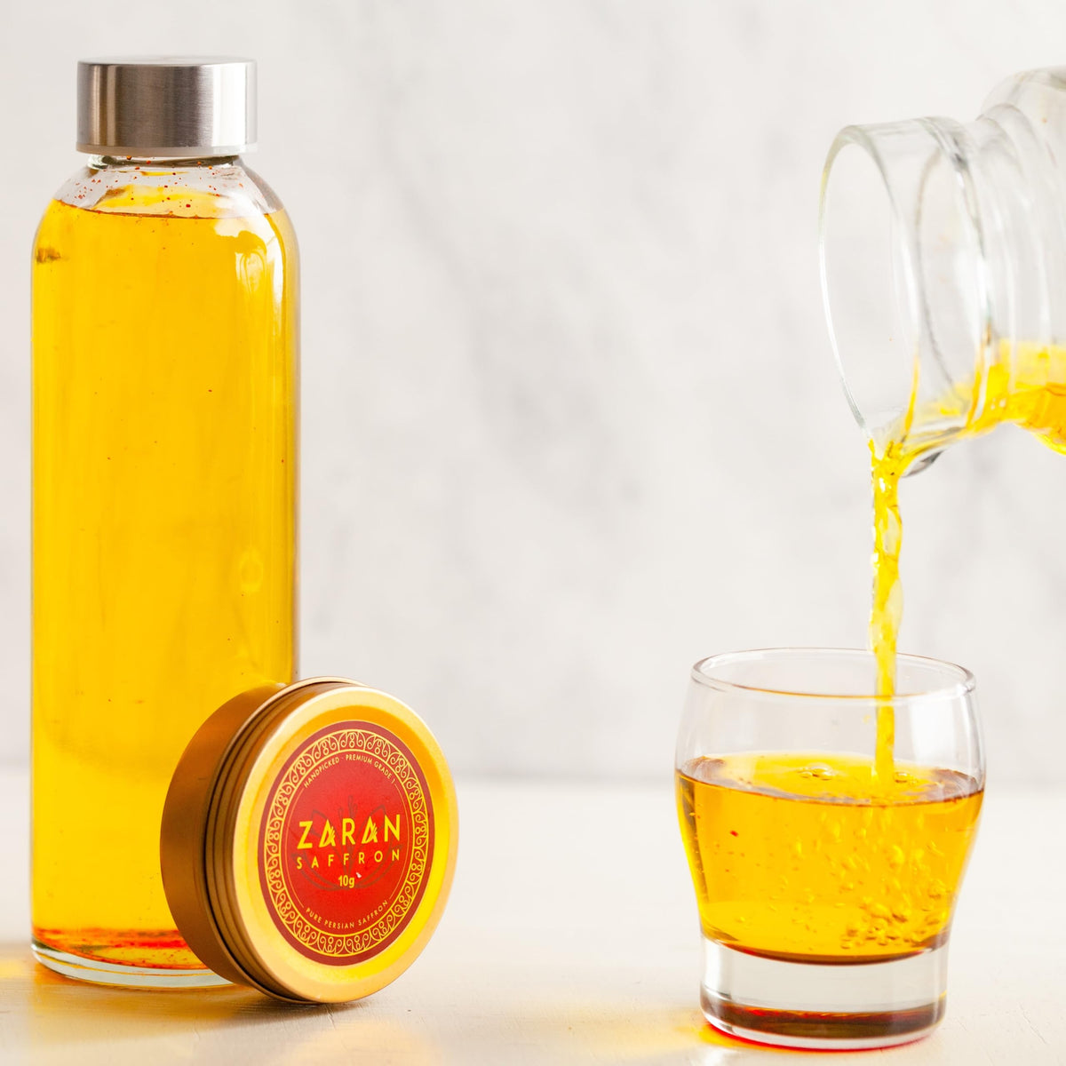 Zaran Saffron Tea infusion demonstrates delicate aroma and flavor infusion.