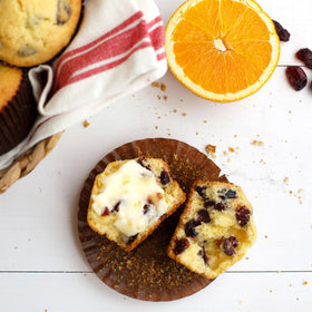 Stacked pantry box of Zatarain's Honey Butter Cornbread Mix