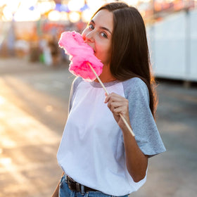 Zazers strawberry pink cotton candy delivers a light, fluffy bite perfect for events.