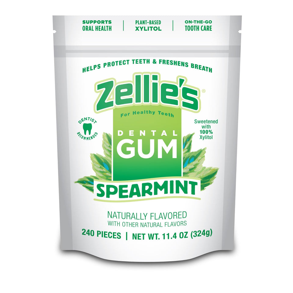 Zellie's 100 percent xylitol spearmint gum pack ready for daily use.