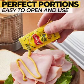 Zeust mini hot sauce bottles travel-size set ideal for camping and picnics.